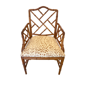 CHINESE CHIPPENDALE SINGLE BAMBOO CHAIR WITH LATTICE BACK AND LES TOUCHES FABRIC SEAT
