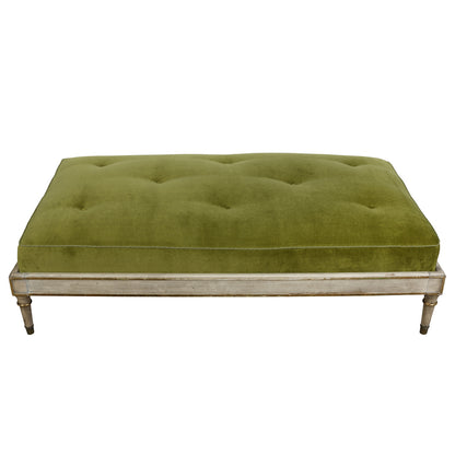 OVERSIZED TUFTED VELVET OTTOMAN WITH GILT DETAILS