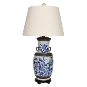 BLUE AND WHITE CHINOISERIE PORCELAIN LAMP