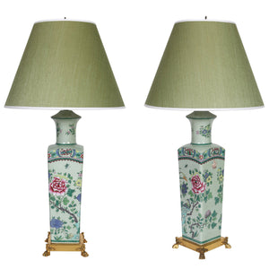 PAIR GREEN CHINOSERIE PORCELAIN LAMPS WITH BRASS FEET