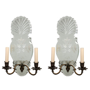 PAIR OF VENETIAN MIRRORED BACK SHELL FORM DOUBLE ARM SCONCES