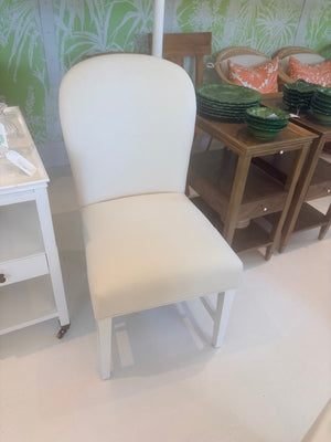WHITE MONUMENTAL WHITE CHAIR
