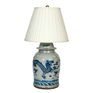 BLUE AND WHITE CHINESE EXPORT GINGER JAR LAMP