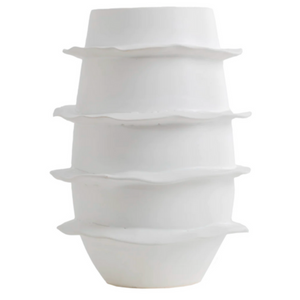 SHORT MATTE WHITE SPIRAL VASE