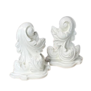 PAIR OF PAINTED WHITE ROCOCO ITALIAN WALL BRACKETS