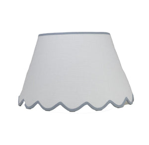 SCALLOPED WHITE RAFFIA SHADE WITH RIBBON EDGE